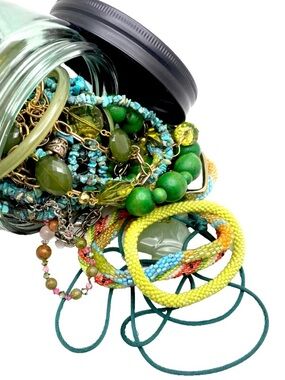 Mystery Vintage Modern Green Theme Fashion Costume Mixed Jewelry Jar